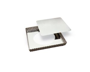 Tarte carrée cannelée - fer blanc - fond mobile - 230x230 mm dim ext / 220x220 mm dim int - h25mm